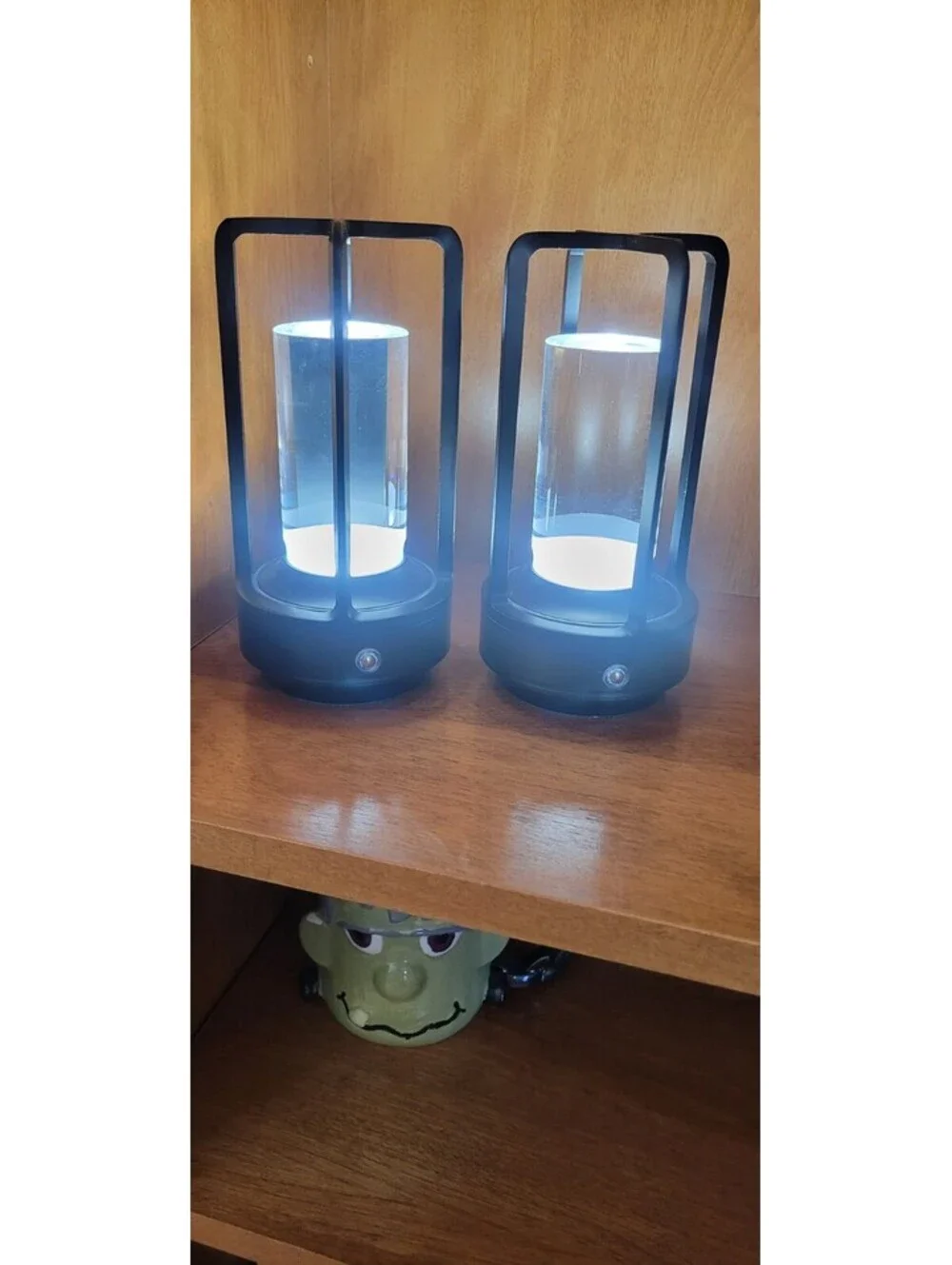 Set of 2 cordless table lamps